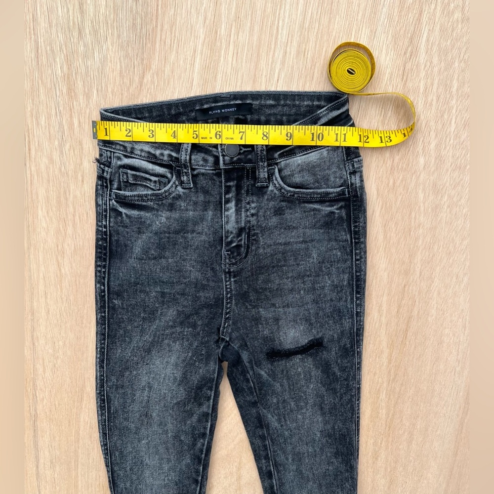 Flying Monkey Distressed Charcoal High Rise Raw Hem Skinny Jeans 22 Mobwife Badd - Picture 9 of 10